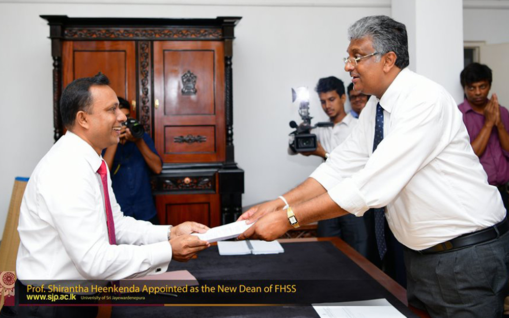 Prof.Heenkenda appointed as the new dean of FHSS, Japura