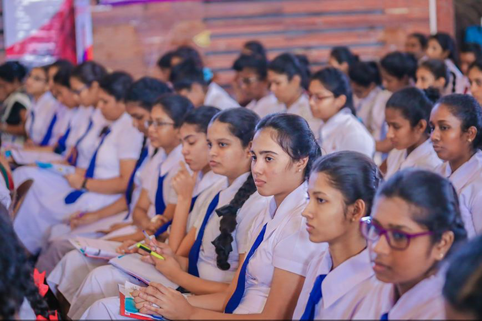 Econ Insight Colombo District Seminar By The Business Economics Students Association Bizcon Usj University Of Sri Jayewardenepura Sri Lanka